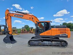 Develon DX225LC-7M