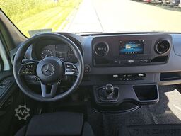 MERCEDES-BENZ SPRINTER 515 Bakwagen Laadklep!