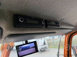 Mercedes-Benz U-400 Mulag/Salzstreuer/Waschgerät