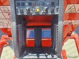 JLG 2032ES