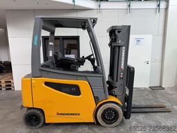 Jungheinrich EFG 430 / 2456 Std.