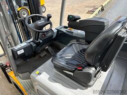 Jungheinrich EFG 430 / 2456 Std.