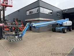 GENIE S-105 Telescoop hoogwerker / boomlift 4x4x4 DEUTZ DIESEL 3800uur 34M Werkhoogte 2007