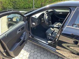 Mercedes GLA 200 D 4-MATIC