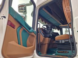 Scania R530 V8 NGS Highline 6x2 - Show truck - BUFFL i...