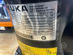 KUKA KR6 R700 fivve