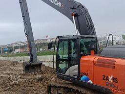 Hitachi ZX210 Long Reach Boom-Arm Manufacturing