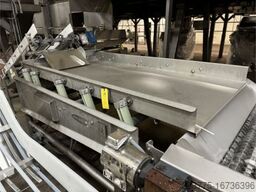 Heat and Control Fastback Vibrating Conveyor CVFX4808