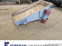 Cyrus Vibrating Chute 2000-800