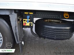 SCHMITZ CARGOBULL SKO FP 60 ThermoKing SLXi 300