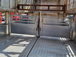 Berdex FH 460 Berdex 3 deck livestock - Loadlift - Lif...