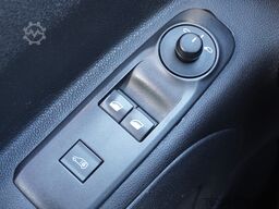 Peugeot Partner 1.5 BlueHDI 130PK Automaat EURO 6 - Air...