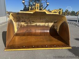 Komatsu WA470-8