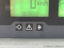 Komatsu WA100M-7
