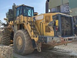Komatsu WA600-6