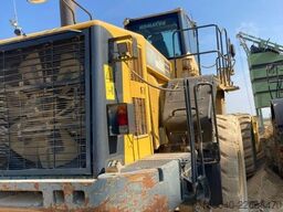 Komatsu WA600-6