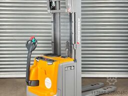 Jungheinrich EJC 220 - Service Neu- Batterie 87% + Garantie