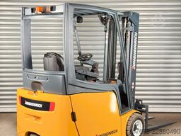 Jungheinrich EFG 216k - Service Neu - Batterie 90% - Garantie