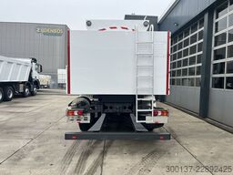 Mercedes-Benz Arocs 4140 8x4 | Fuel Tank | Stock