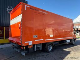 DAF LF 210 + LOADLIFT + 12 TON + BOX 7,10 METER + S...