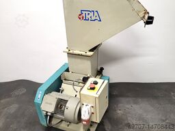 TRIA 20-15 BL-T granulator
