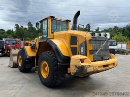 VOLVO L180G