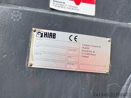 VOLVO FMX-500 8x4 Hiab 26T