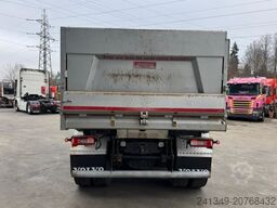 VOLVO FMX-540 10x4 Moser 2S