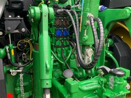 John Deere 6R 230