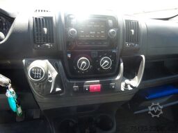 FIAT Ducato Maxi Doka Pritsche Fassi Ladekran