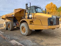 Caterpillar 735B