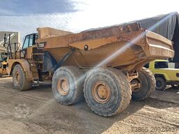 Caterpillar 735B