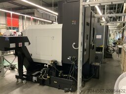 DN Solutions DNM 5700