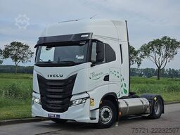 IVECO S-WAY AS440S46 LNG