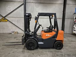 DOOSAN d25g
