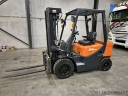DOOSAN d25g