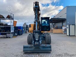 LIEBHERR A914 Compact