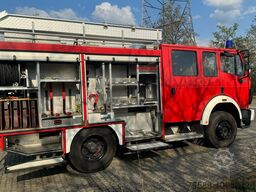 Mercedes-Benz 1222