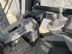 LINDE H30D-01 Triplo 460 Freelift / Sideshift / 4e Functie VW Diesel 2011