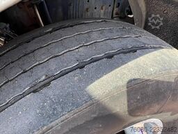 Renault Premium 400 (POMPE MANUELLE / MANUAL PUMP / BOI...