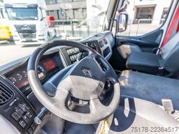 RENAULT D16 250+DHOLLANDIA 1.5T.