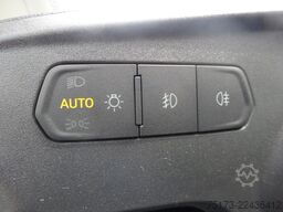 FORD Transit Connect Trend Kasten L1  AWD AHK 2xS.Tür