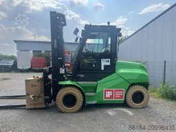 Cesab B 880 H II  LC: 900