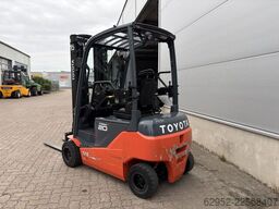 Toyota 8 FBMKT 20/ Akku 99%