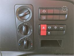 Mercedes-Benz Atego 1223 Kühlkoffer+LBW*Autom Tempo Klima SHZ