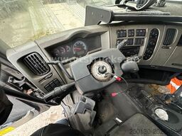 RENAULT Premium 450 4x2 *DEFEKT*