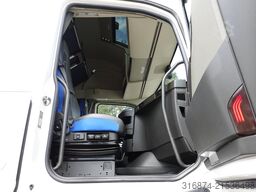 VOLVO FH 460 Globetrotter XL i-Save