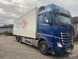 Mercedes-Benz Actros 6x2 box truck with/refrigeration/freezer un