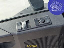 Mercedes-Benz Actros 1851