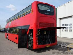 VOLVO UNVI SIGHTSEEING 65 Sitze EURO 5 (2 Stuck)